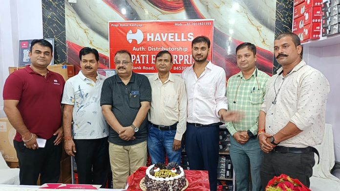 8b5b6f7c-8bf0-4832-9e7d-da08cbd520c0